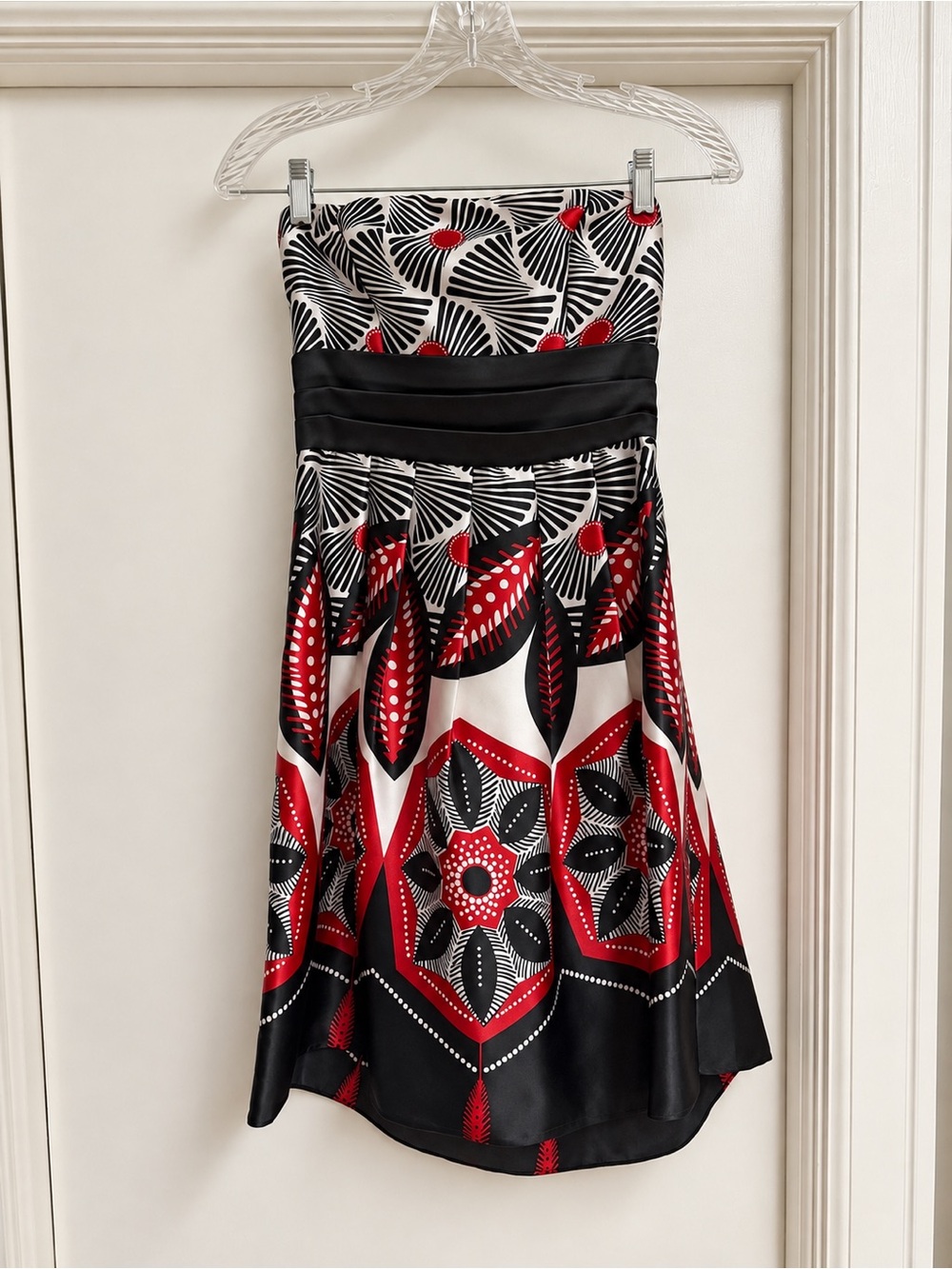 Strapless Red & Black Printed Skirt